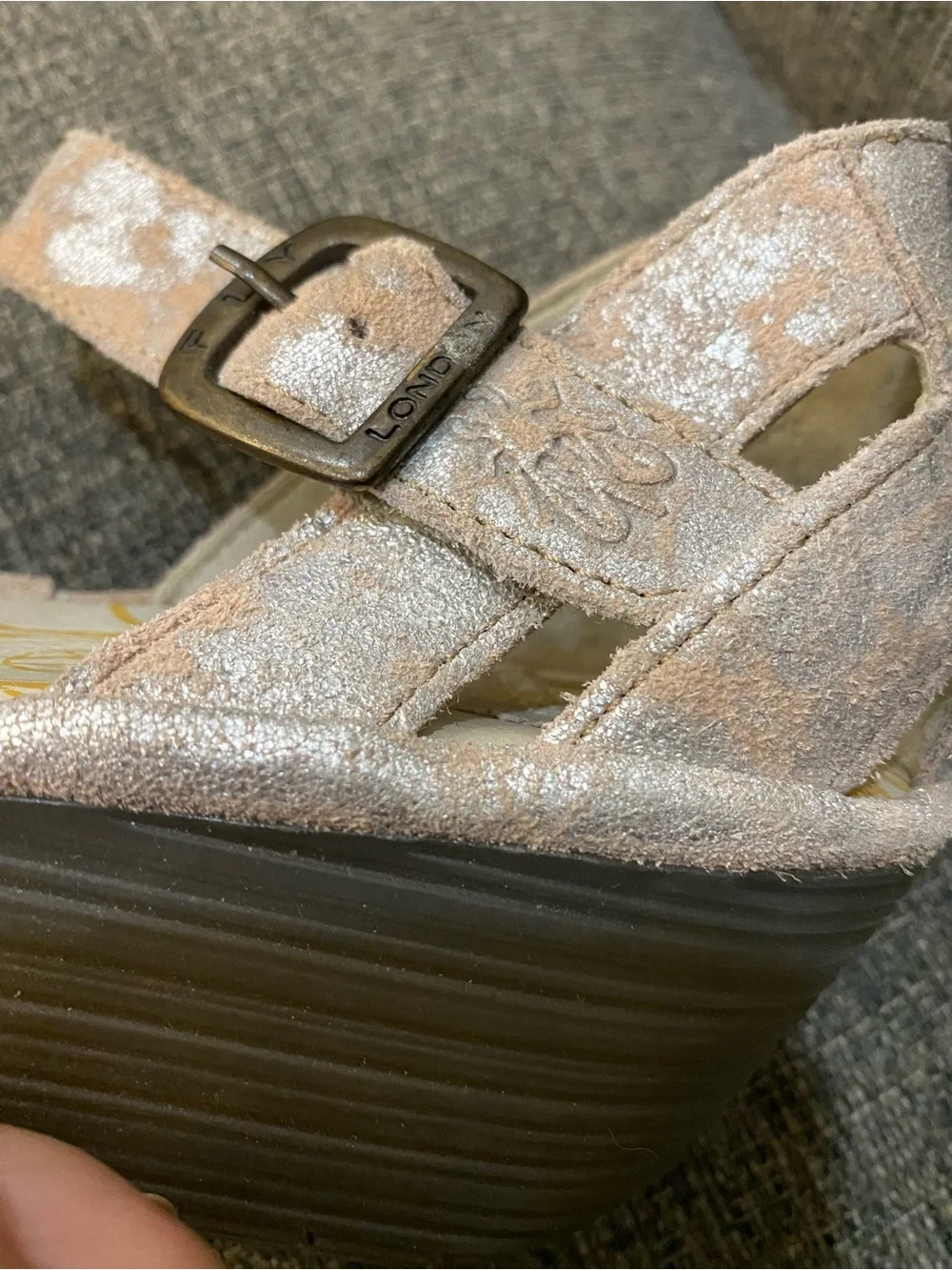 Fly London Rese Metallic Wedge Sandals Women’s Size 39